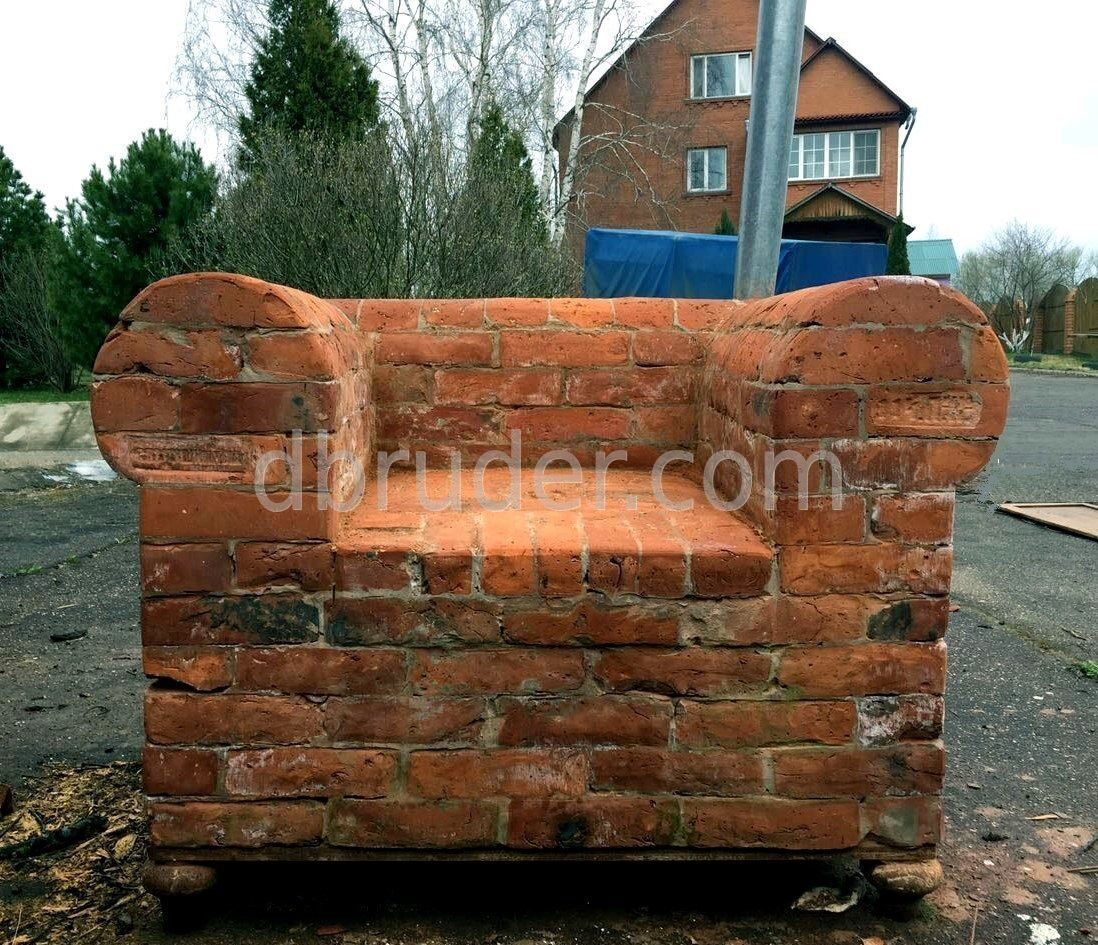 Garden brick sculpture